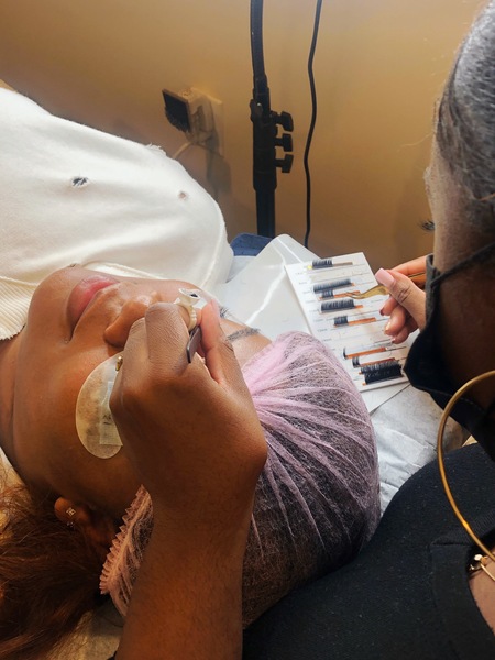 Perks of getting lashes done it comes with free naps 
(November 2019)