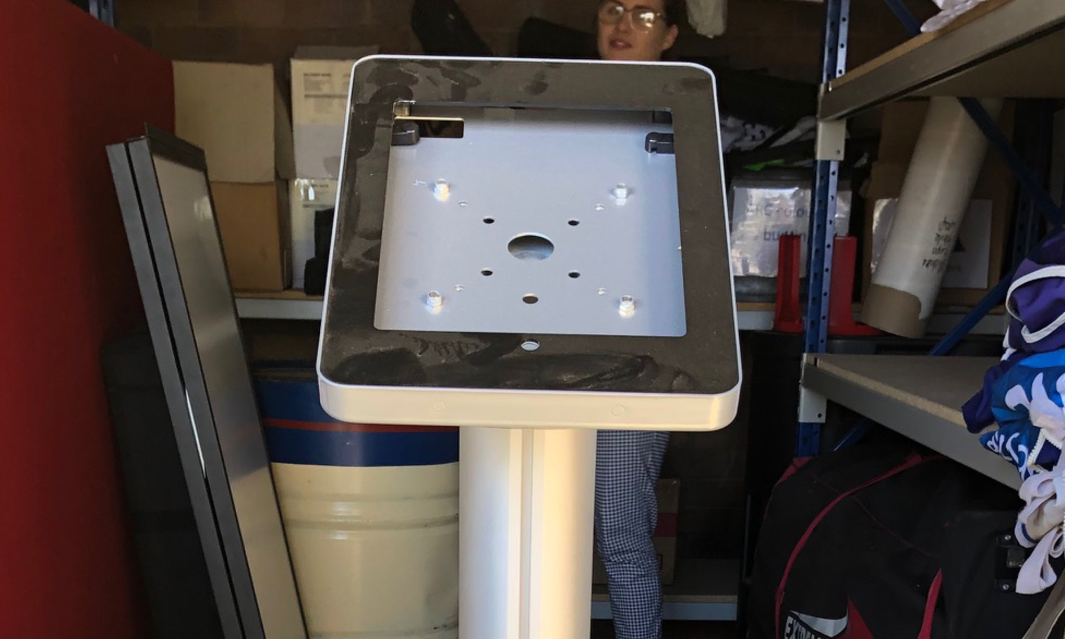 Service image