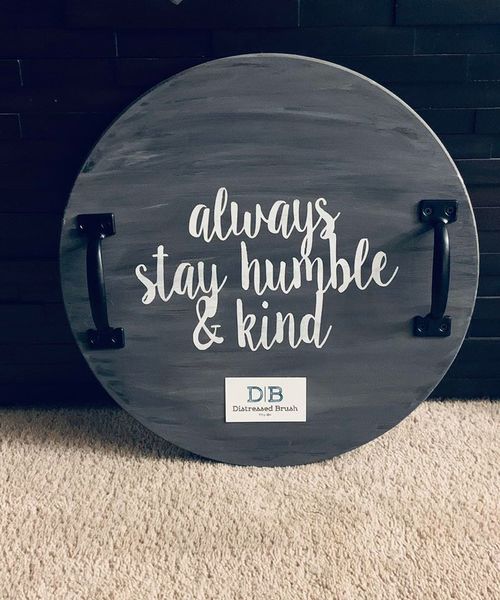 18 inch round cheeseboard with (2) Handles