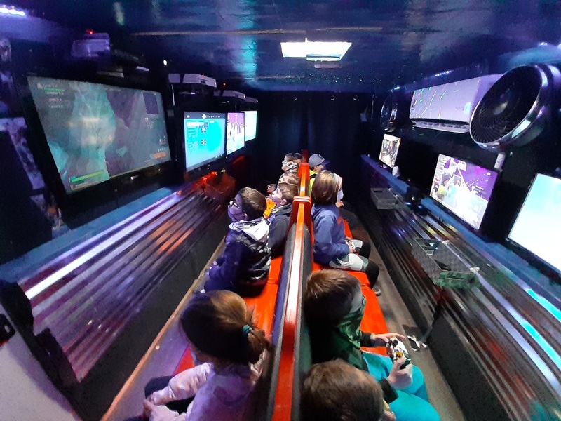 Schedule online with Game Truck Xtreme on Booking.page