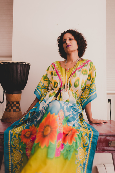 Photographer: @kevinliangphotos 
Jesslyn Blue Tarot.