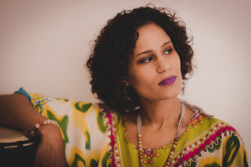 Photographer: @kevinliangphotos 
Jesslyn Blue Tarot.