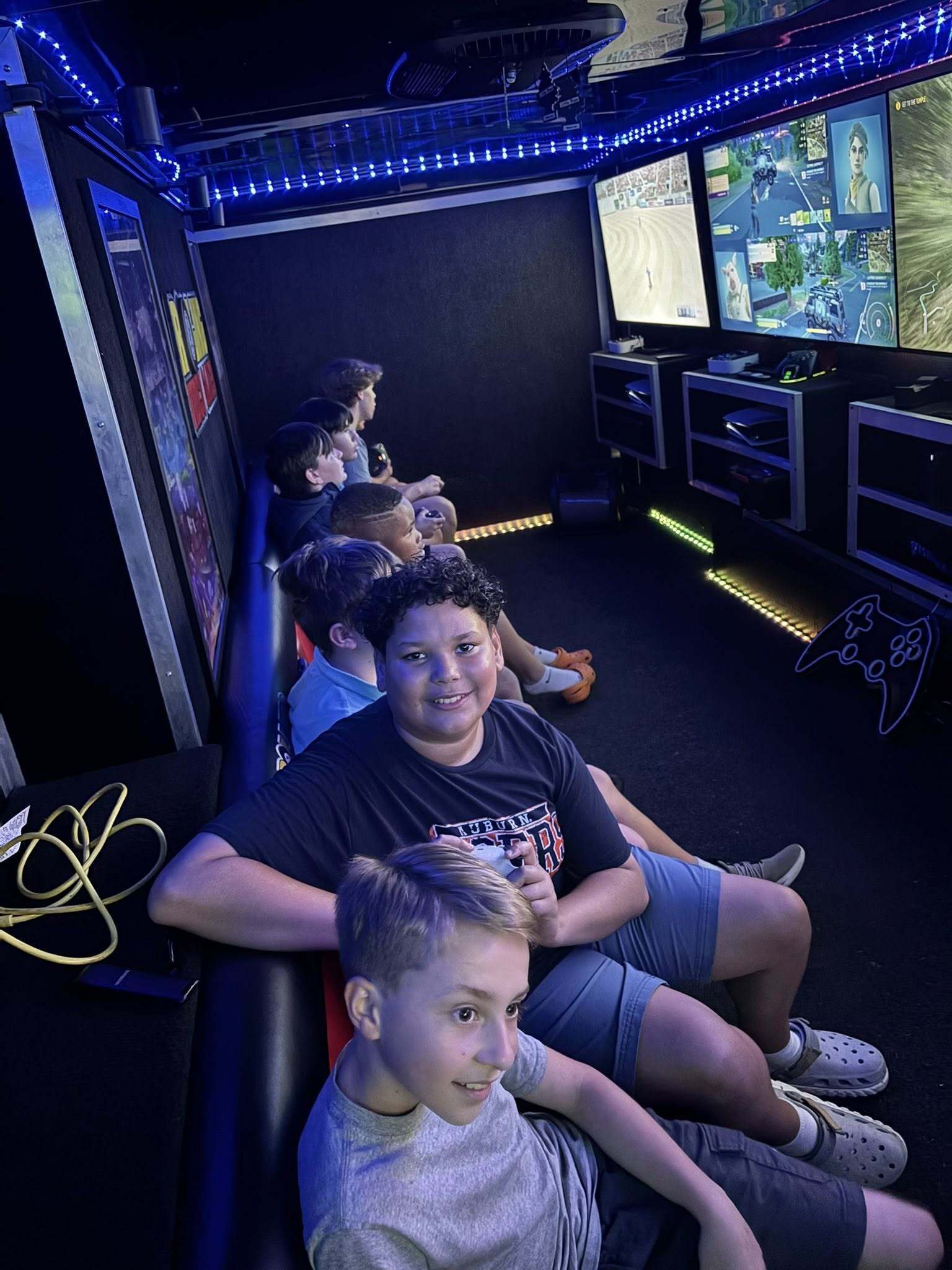 Service image